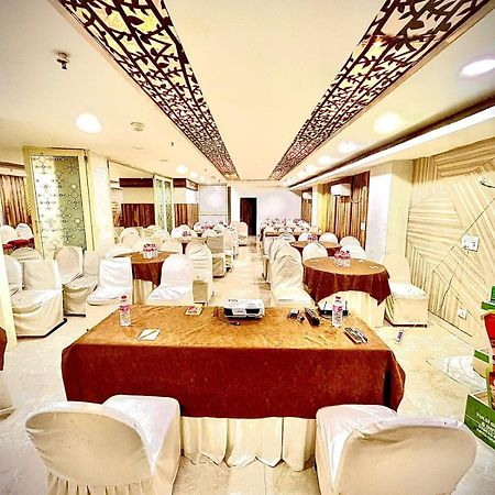 Hotel Spb 87 Near Karol Bagh Metro Station Delhi Exterior foto